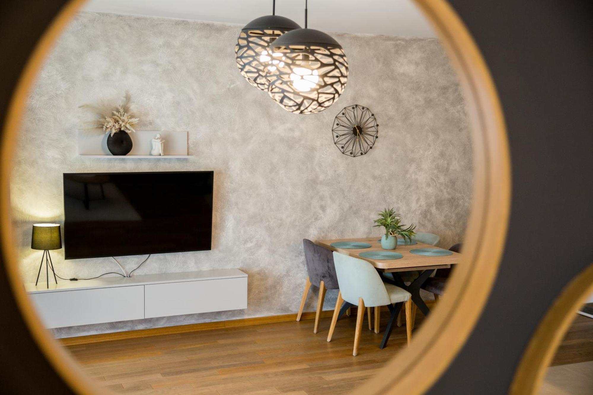 Pjero Apartment *
